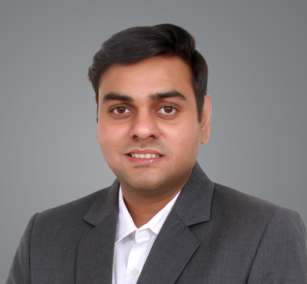 Rajan Chauhan headshot.